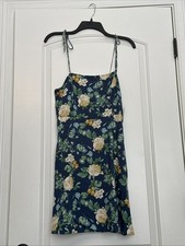 “NWT” Old Navy Women's Blue Floral Sleeveless Size Small