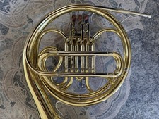 Yamaha YHR-314II French Horn w/ Original Case   Great Condition-Looks Brand New
