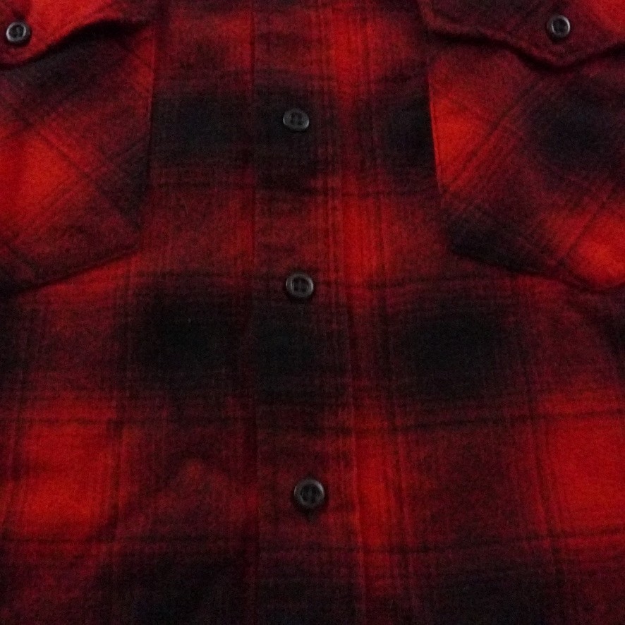 Vintage Pendleton Outdoors Man 100% Wool Flannel Mens L Buffalo Plaid USA Made