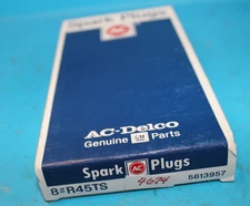 AC Delco Genuine GM Parts R45TS 5613957 Spark Plugs Box Of 8