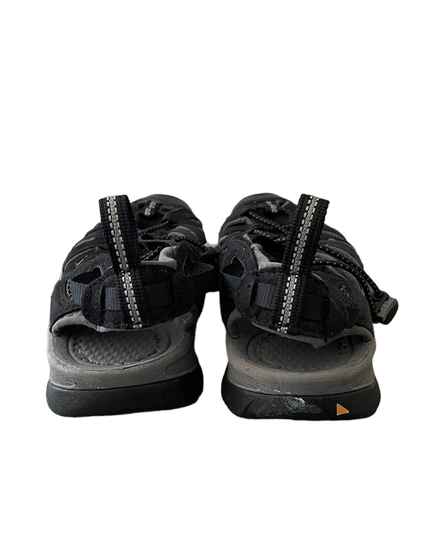 Scarpa donna Keen Newport taglia 7M nero e grigio sandalo atletico impermeabile escursionismo