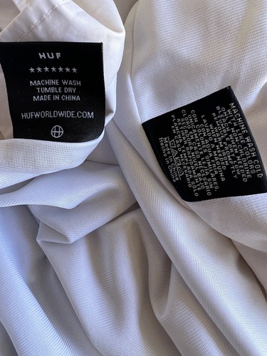 HUF WORLDWIDE Official Marlboro Logo White Winbreaker Coaches Jacket Sz Medium - Picture 7 of 7