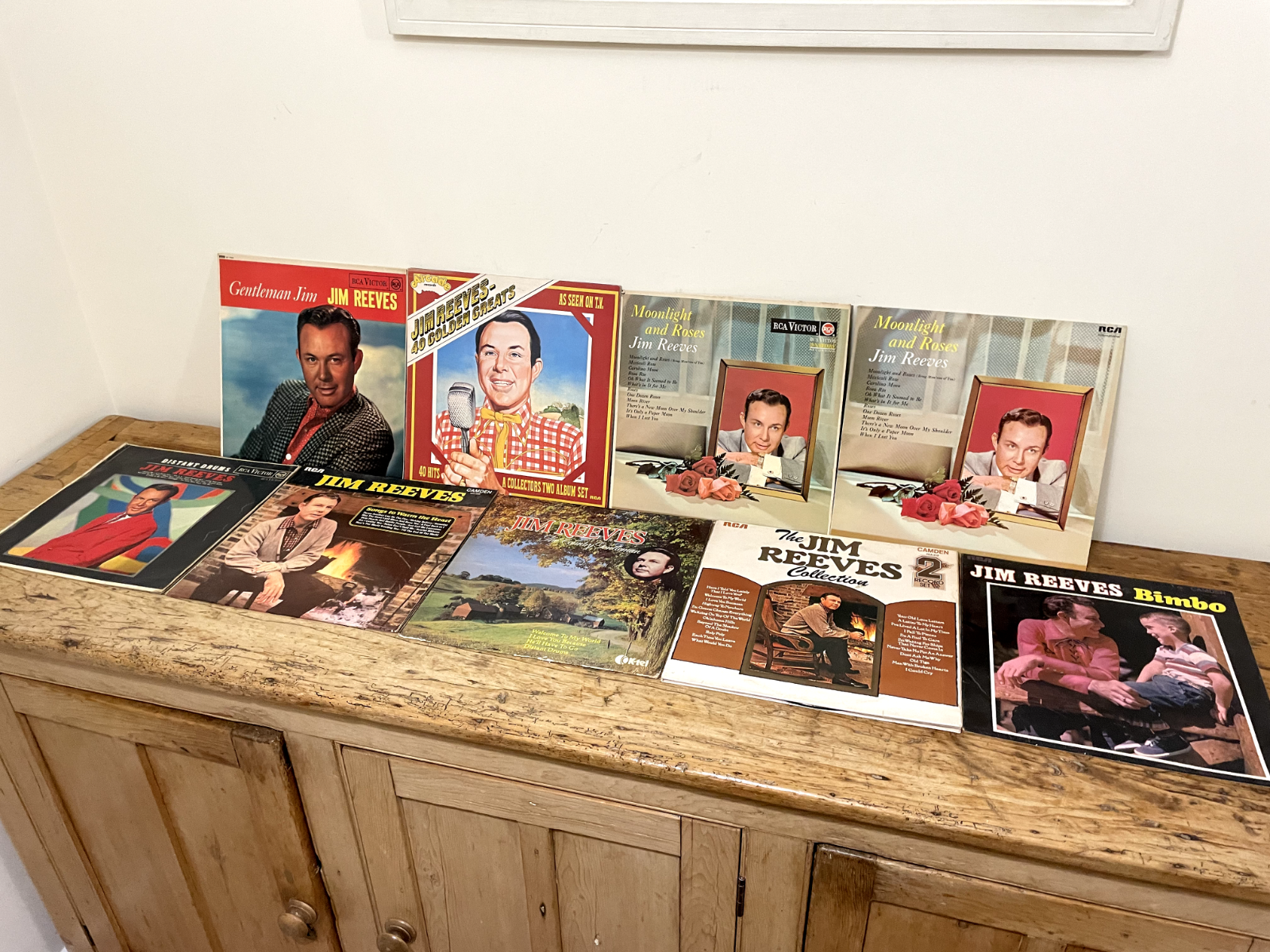 VINTAGE VINYL RECORDS LP JIM REEVES X9 GENTLEMAN GREATS ROSES BIMBO HEART DRUMS-image