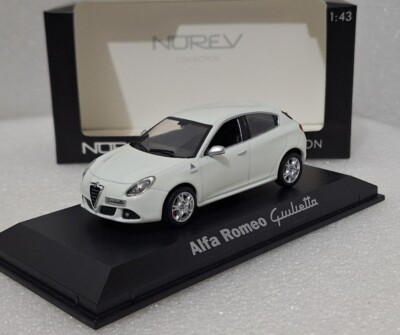 Alfa Romeo Giulietta Quadrifoglio Verde 2010 White 1:43 Norev