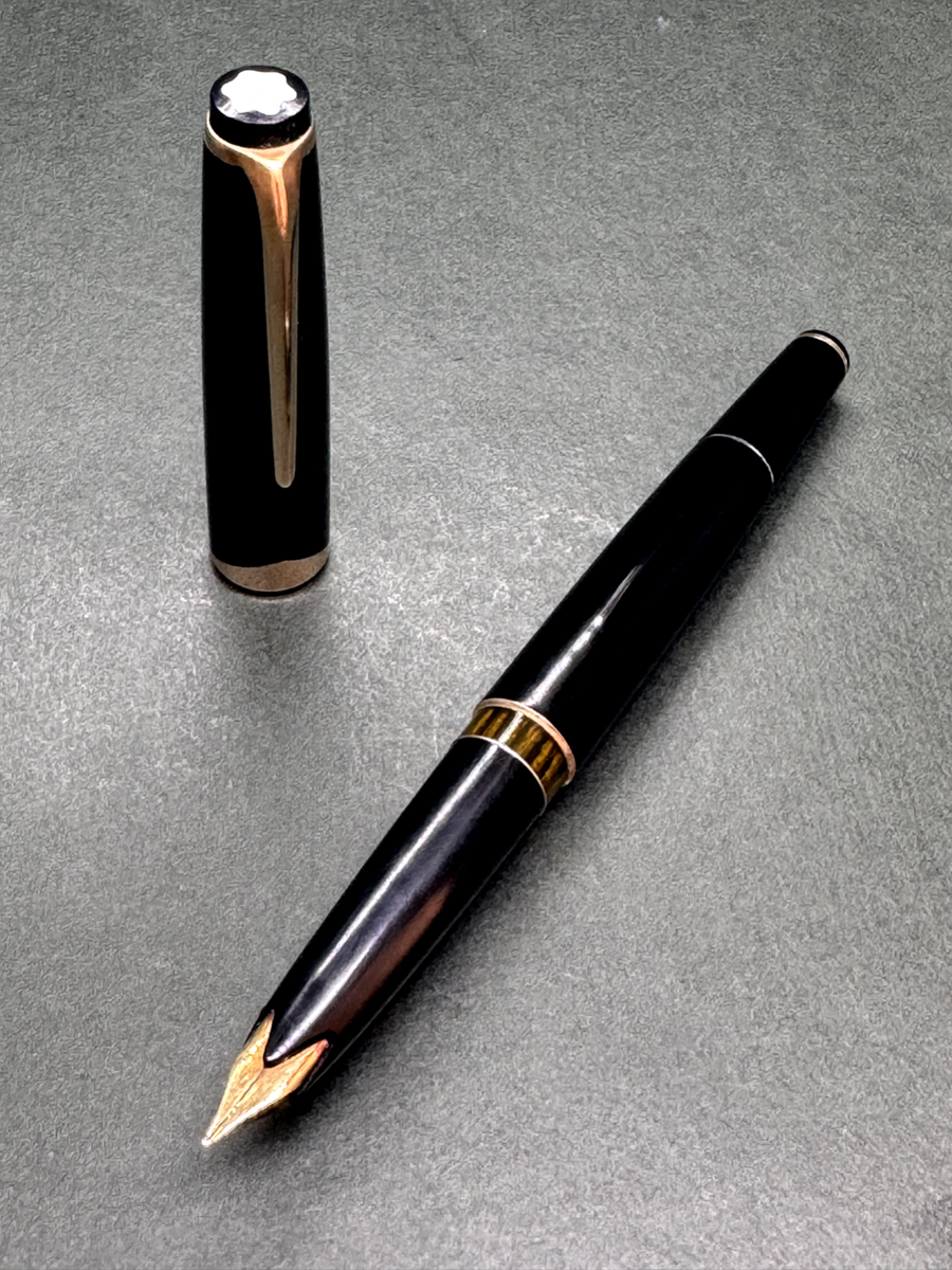 MONTBLANC Meisterstuck No.12 '60s Vintage Black Fountain Pen MONTBLANC Meisterstuck No.12 '60s Vintage Black Fountain Pen