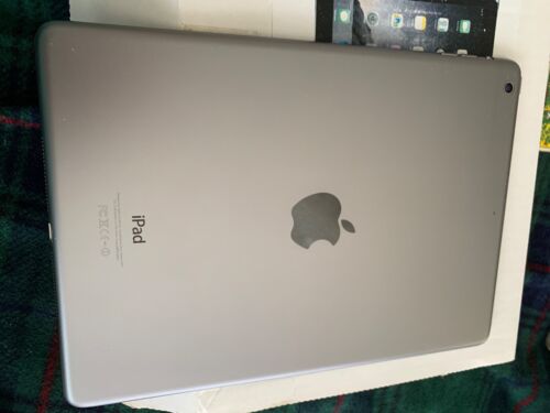 Apple iPad Air 1st Gen. 32GB, Wi-Fi, 9.7in - Space Gray (CA). Perfect Condition. - Afbeelding 1 van 4