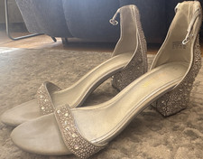 Dream Pairs Silver Rhinestone Strappy Block Heel Ankle Strap Women's Heels