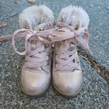 Girls Pink Sparkle Faux Fur Lined Winter Boots Lace Up Side Zip Size 6