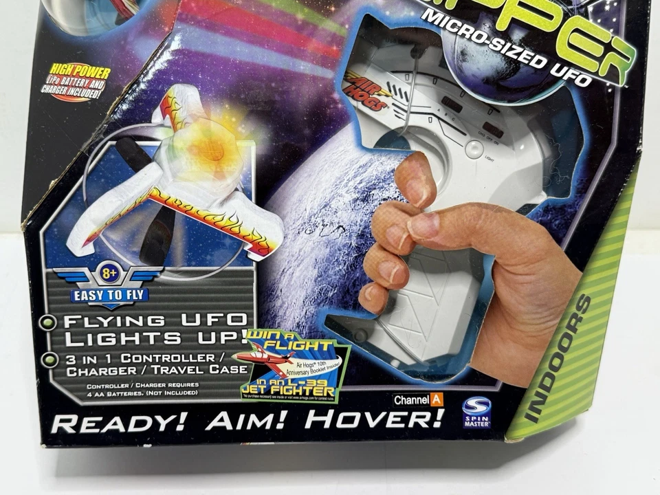 New Air Hogs RC Zipper Micro Sized Indoor Flying Light Up UFO NIB - Image 3 of 4