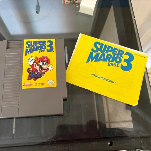 1988  SUPER MARIO BROS. 3 • WORKING w/CASE 5 • VINTAGE NES NINTENDO VIDEO GAMES