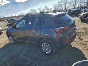 2018 Jeep Compass Front Passenger Seat Belt Retractor RH 4DR Black Used