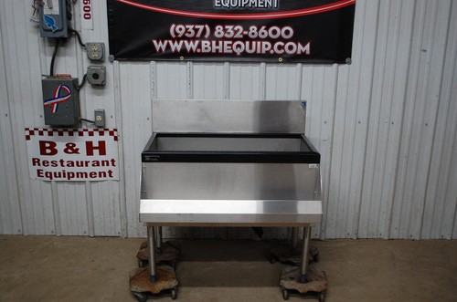 Perlick TS36IC8 3' Underbar Ice Well Bin Chest 8 Circuit Cold Plate Speed Rail