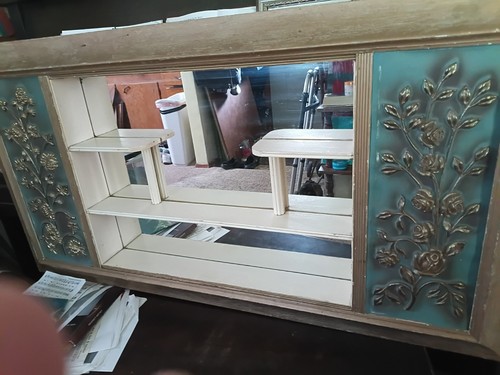 Vintage Mid Century Illinois Moulding Windsor Nature Shadow Box Wall Shelf 45”