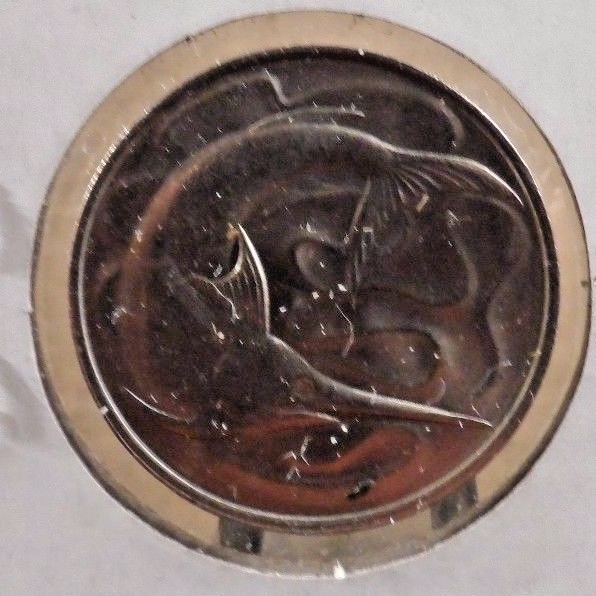 Picture 2 of 3