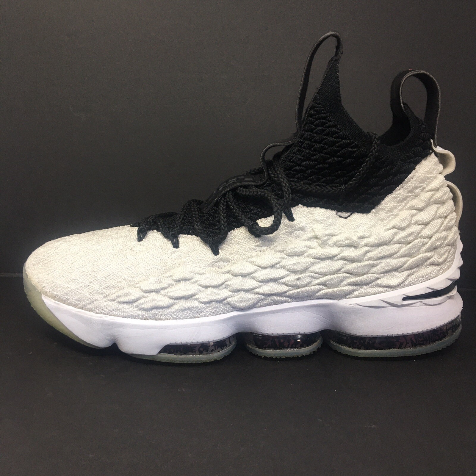 lebron 15 white black
