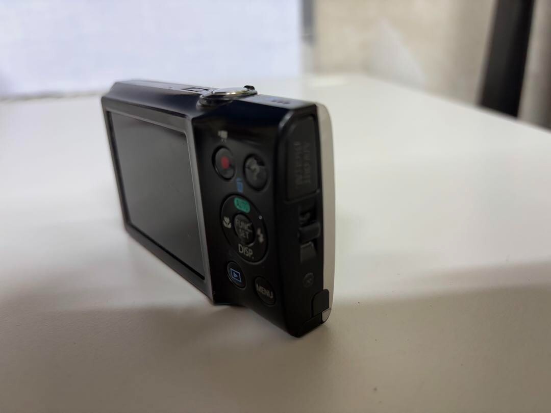 JUNK [Needs repair] Canon PowerShot A2300 Silver | eBay