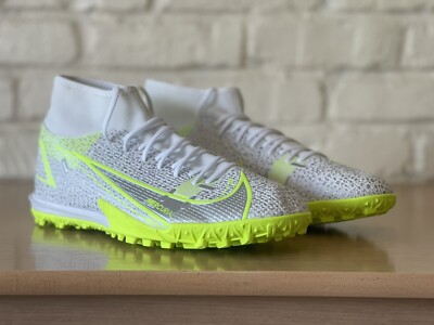 Size 11 - Nike Mercurial Superfly 8 Academy TF Metallic