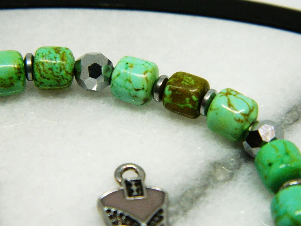 Howlite Southwest Style 7.5 Inch Stretch Bracelet Glass Accenting - Image 3 of 4