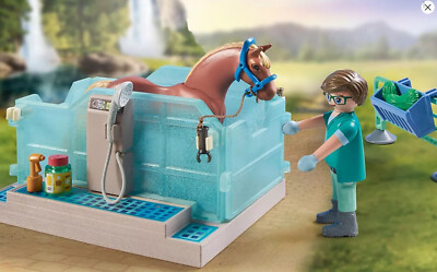 Playmobil Horses Of Waterfall Series Set 71352 Horce Vet Stable