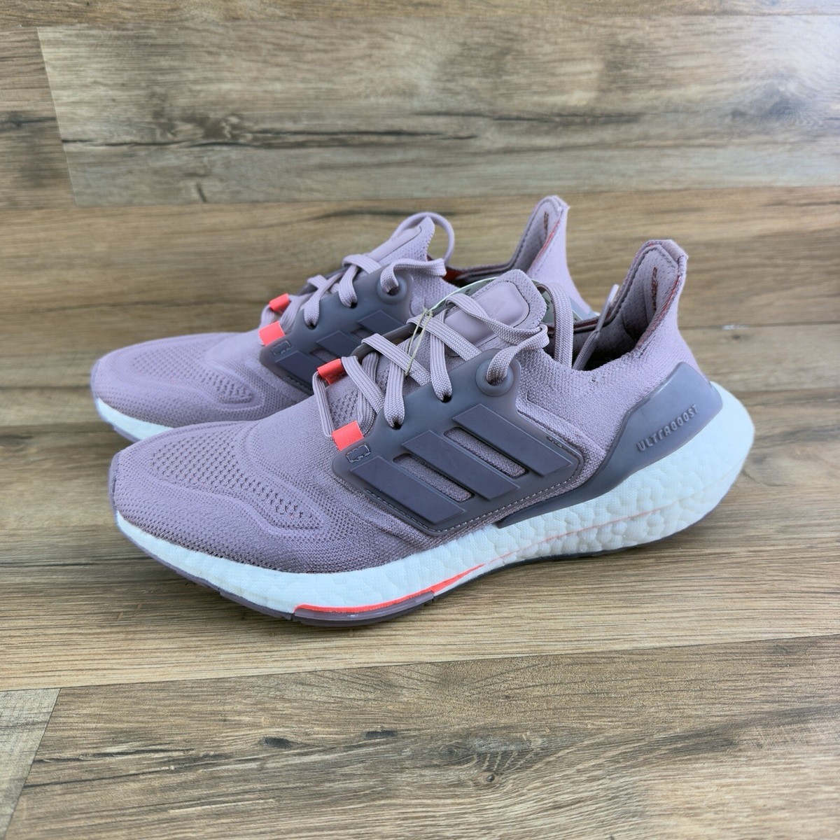 New Women’s Adidas UltraBoost 22 Sz Magic Mauve Purple Running Shoes  GX5588