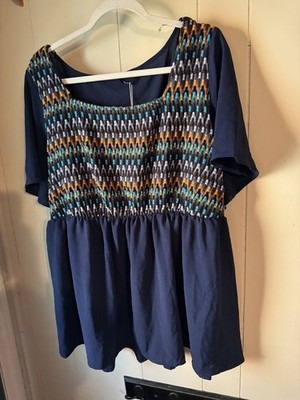 Bloomchic Women s Blouse Size 22/24