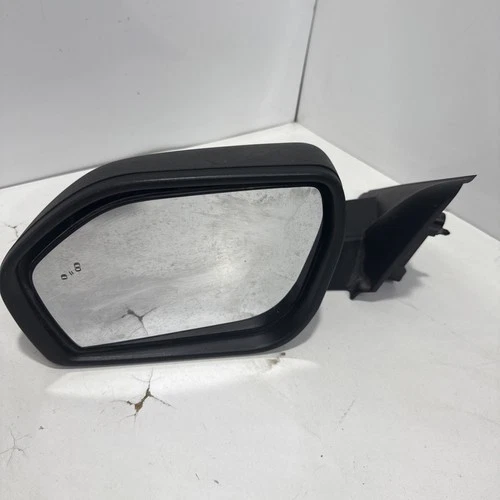2020 - 2024 FORD EXPLORER DRIVER MIRROR