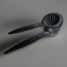 Metall Nussknacker Mehrzweck Öffner Nüsse Werkzeug Walnuss Haselnuss Kastanie 