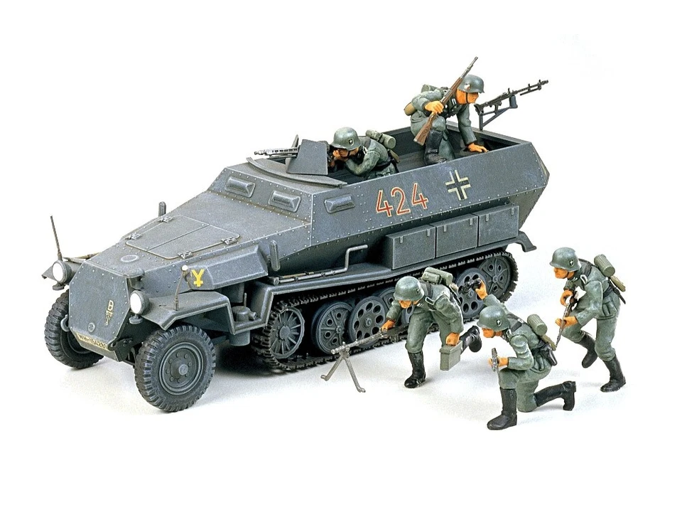 Hanomag SDKFZ 251 trasporto truppe corazzato tedesco modellino tamiya 1-35 35020 - Immagine 2 di 2