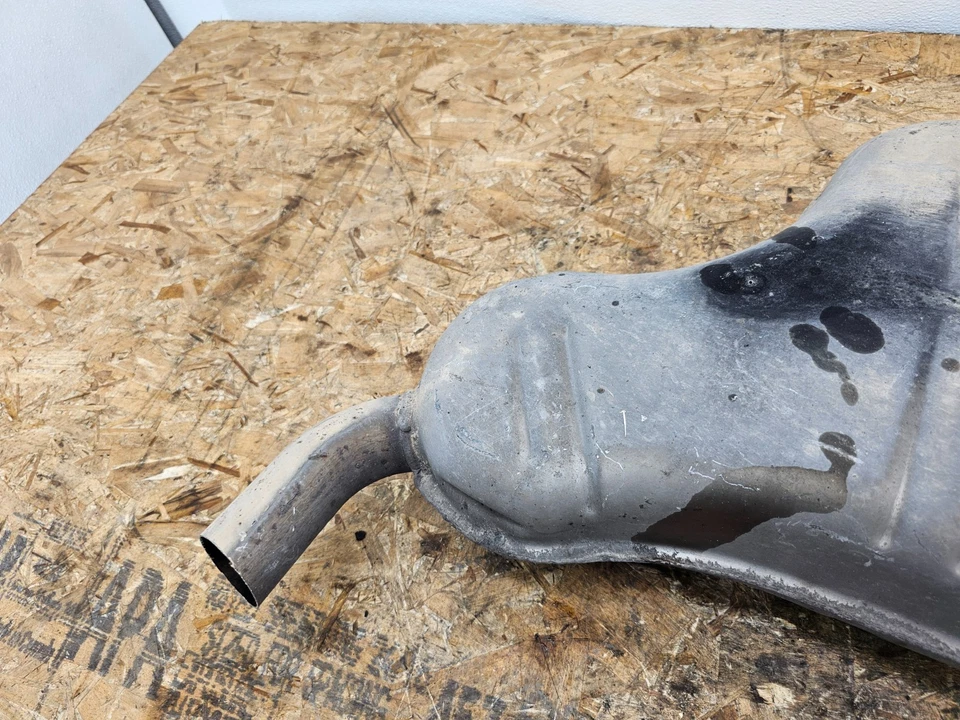 TUBO SILENCIADOR SISTEMA ESCAPE TRASERO CHEVROLET MALIBU 16-22 OEM Foto 3 de 4