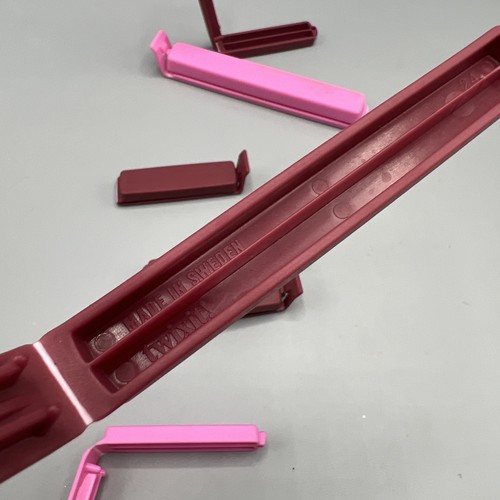 Pampered Chef Twixit Clips Set Of 7 Help With Cancer & Cranberry Small And Large - Picture 5 of 6