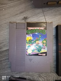 Nintendo NES Original Avec 8 Jeux dont, Zelda,Star Wars..., 2 Manettes  Cable