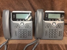 Lot of 6 Cisco UC Phone CP-7841 each with Handset Stand