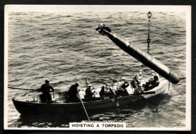 Tabakkarte, Seniorendienst, DIE MARINE, 1937, Heben eines Torpedos. #23