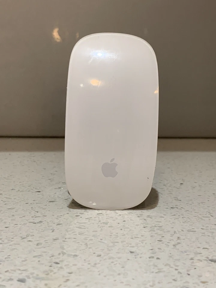 Genuine Apple Wireless Magic Mouse A1296 Bluetooth, Wireless, Multi Touch - Image 2 of 4