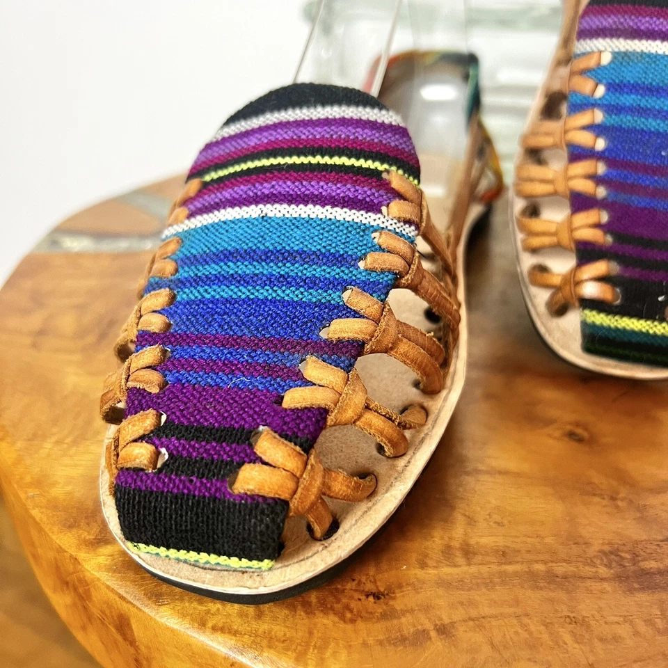 DEADSTOCK Sandalias de Cuero Manta Mexicana Serape Hechas a Mano Años 90 Años 90 7.5 Foto 4 de 4