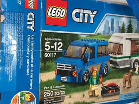 LEGO City 60117 Van & Caravan - with Minifigs and Manuals