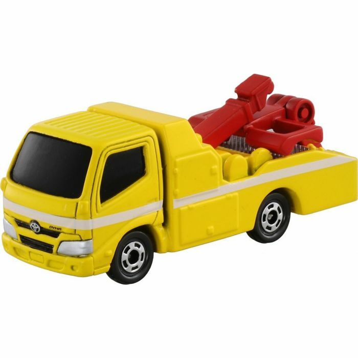 5 Tomica Toyota Dyna Wrecker Truck 102373 Takara Tomy for sale