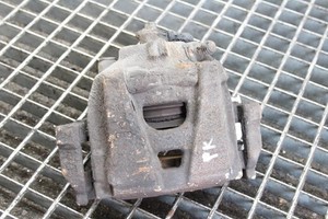 VW TIGUAN 5N Bremssattel vorne links 2.00 Diesel 103kw 2008 21587184