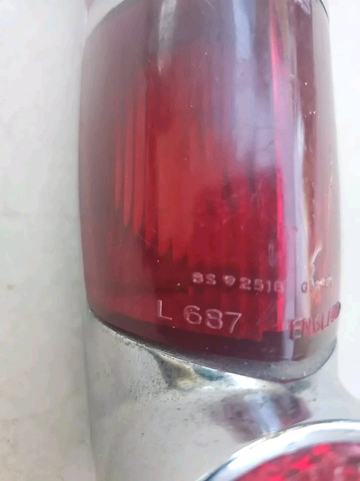 OEM Jaguar Mark 10 Mk X 420 Luz Trasera Lámpara Carcasa Solo Lucas L687 Original Foto 4 de 4