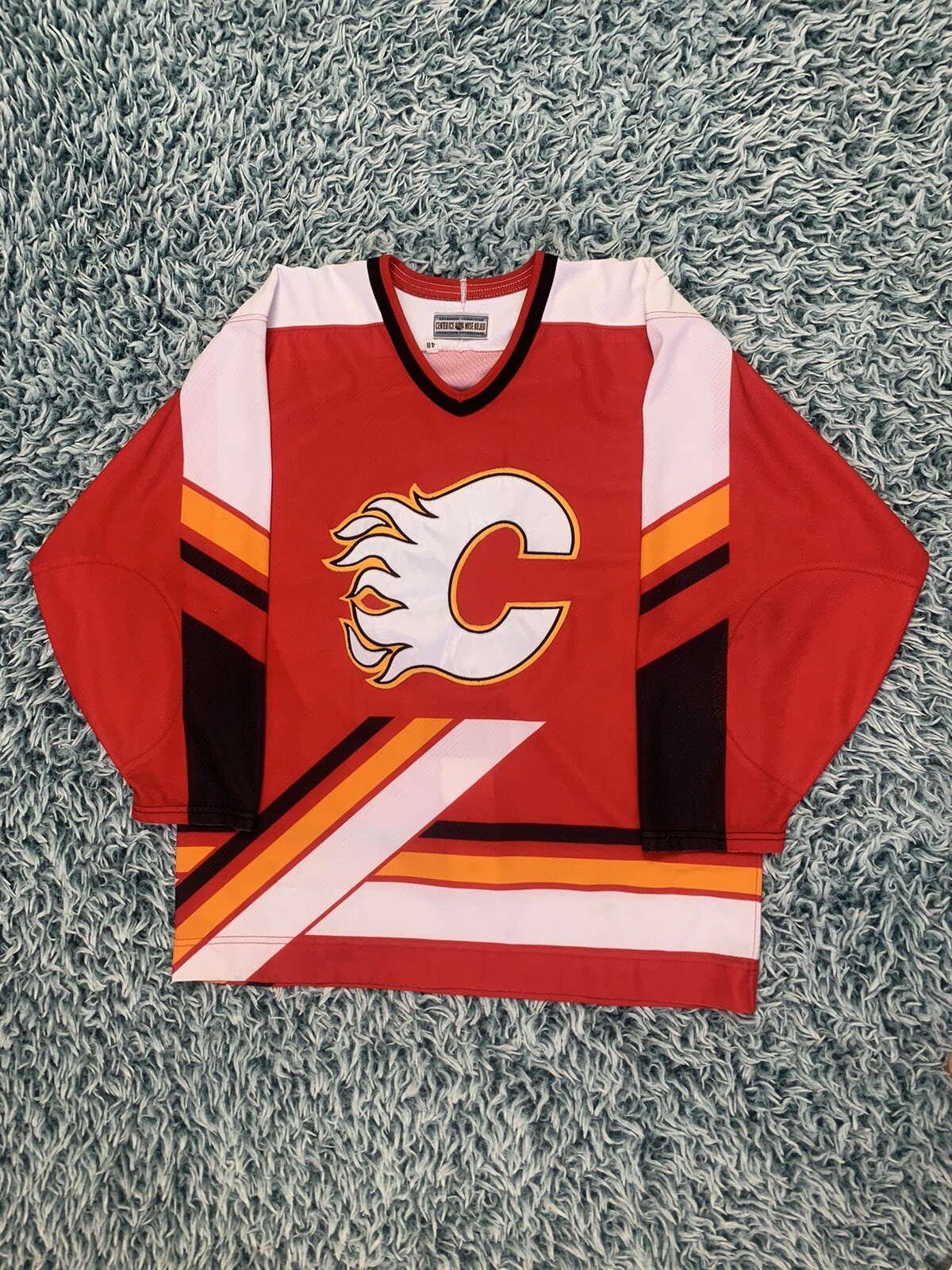 Vintage RARE Authentic CCM Calgary Flames Pedestal Red Jersey NHL