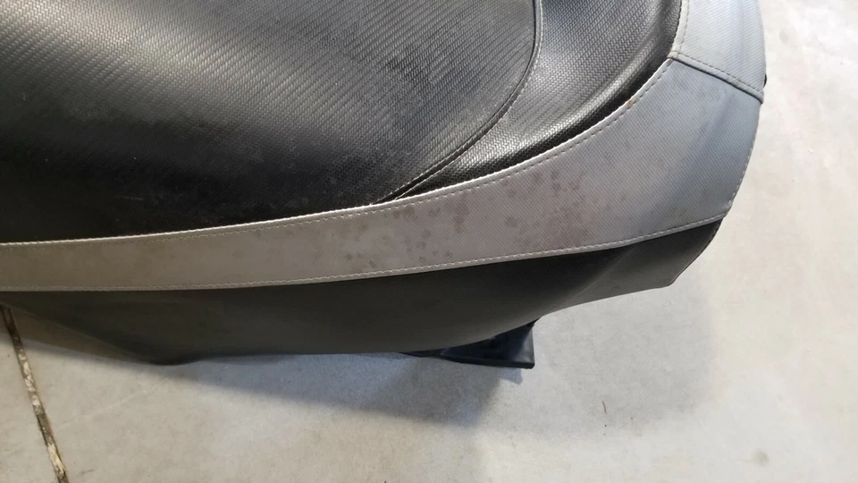 03-07 Skidoo MXZ REV Seat Rev GSX 600 800 Renegade Black Silver Mach Z - Image 4 of 4