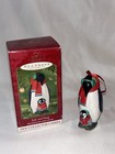 2001 Hallmark Keepsake Christmas Ornament Safe And Snug Penguins