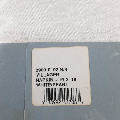 Juego de cuatro servilletas blancas LIZ CLAIBORNE VILLAGER NUEVAS TODAVÍA EN PAQUETE VACACIONES - Imagen 4 de 6