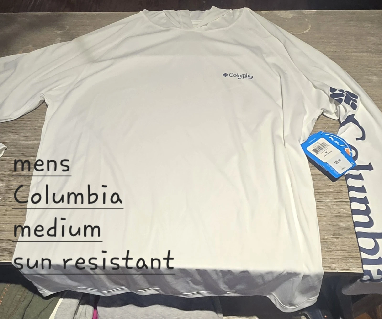 Men's Size Medium Colombia Sunproof Top