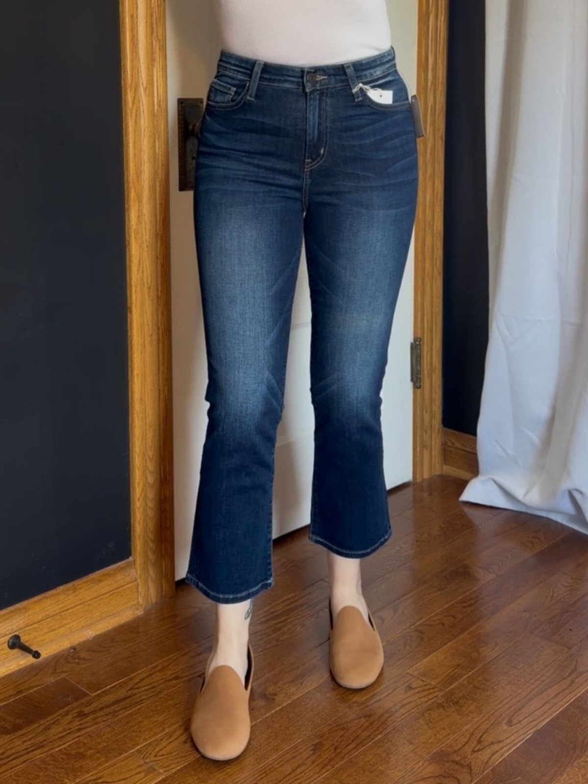 BNWT! Flying Monkey Cropped Jeans