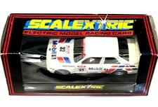 Scalextric 1/32 C.406 BMW M3 Mobil No.1 White Slot Car