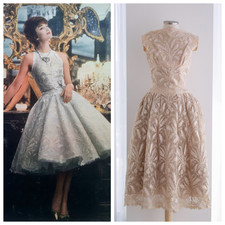 Chanel Haute Couture S/S 1960 Blush Pink Lace Wheat Dress