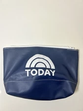 TODAY SHOW X MARK & GRAHAM OVERSIZED POUCH