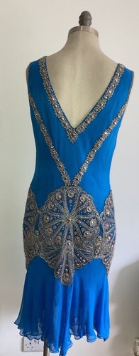 VESTIDO DE CÓCTEL JENNY PACKHAM CON CUENTAS DE SEDA AZUL, TALLA 14 REINO UNIDO, CUESTA £299 EN VENTA - Imagen 5 de 12