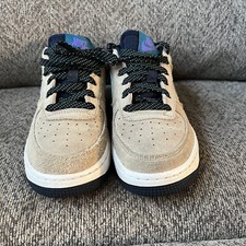 Nike Air Force 1 LV8 2 GS Khaki CN5710 Youth Sz 5.5 Women s Sz 7 Good Condition